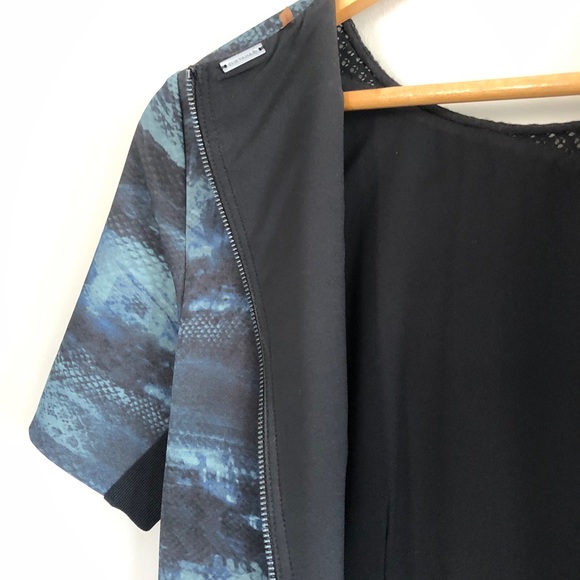 Elie Tahari Black and Navy Dress Short Sleeve Sheath |Mesh FullBack Zip - Picture 4 of 4